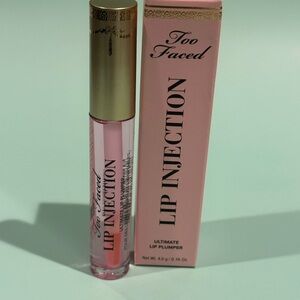 Too Faced Pink Lip Balm Gloss with Plumping Effect